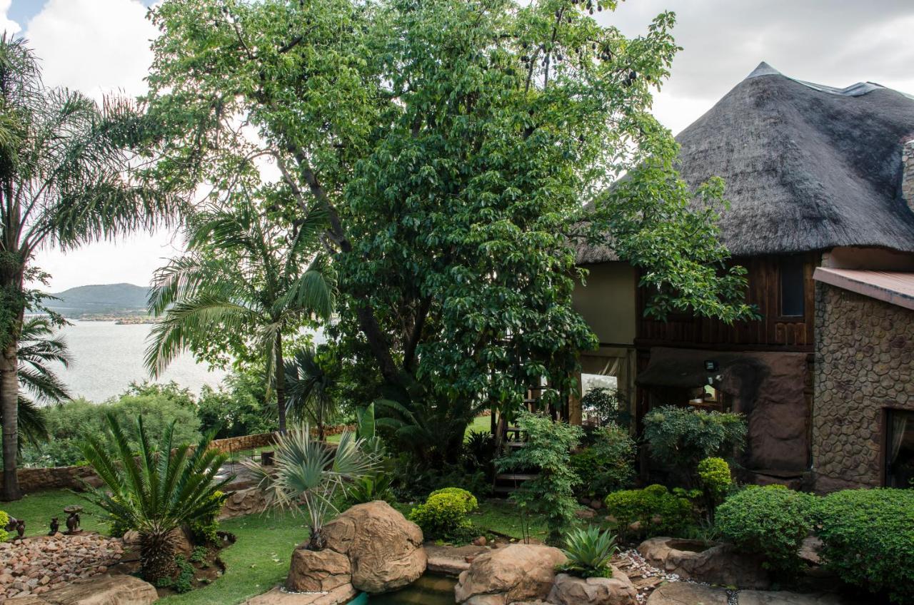Hartbeespoortdam Lodge מראה חיצוני תמונה